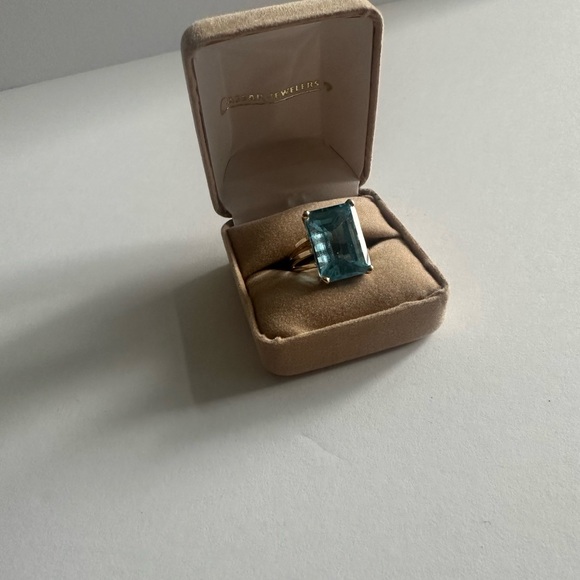 Gorgeous statement ring - Picture 2 of 2